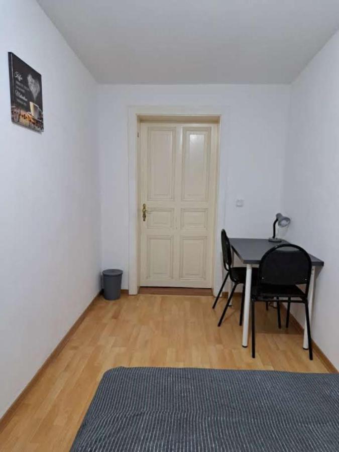 Simostay Halle  Esterno foto