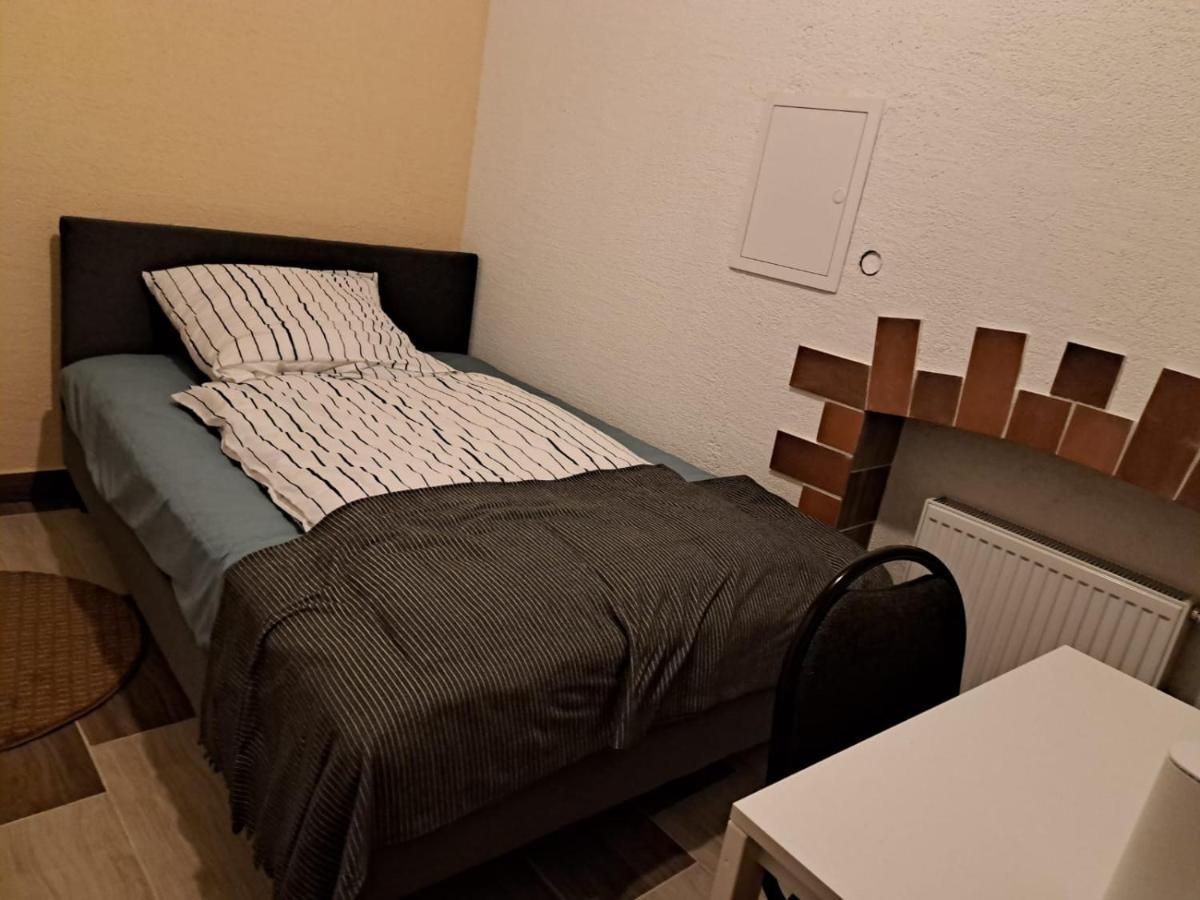 Simostay Halle  Esterno foto